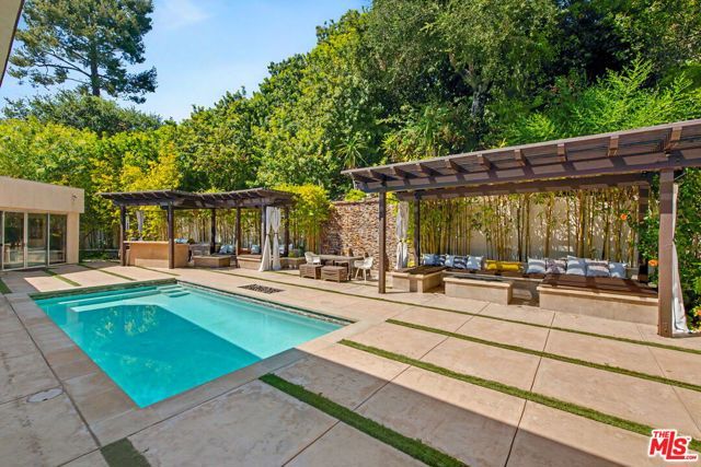 2766 Ellison Drive, Beverly Hills, CA 90210