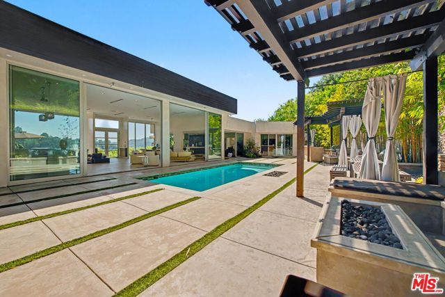 2766 Ellison Drive, Beverly Hills, CA 90210