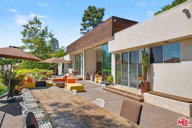 2766 Ellison Drive, Beverly Hills, CA 90210