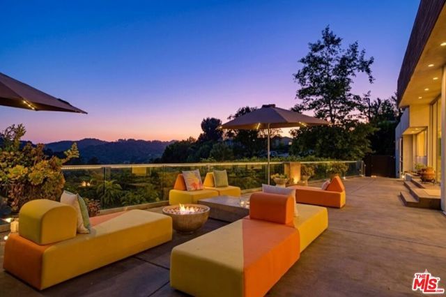 2766 Ellison Drive, Beverly Hills, CA 90210