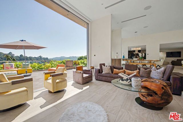 2766 Ellison Drive, Beverly Hills, CA 90210