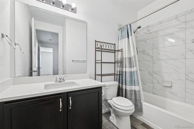 21929 E Stanford Circle, Aurora, CO 80015