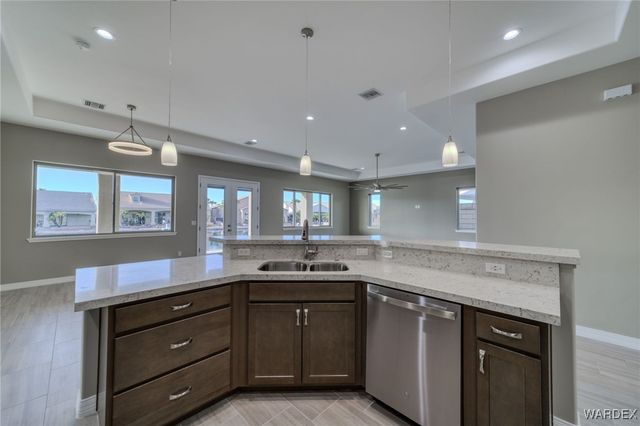 2165 E Via Del Aqua Bay, Fort Mohave, AZ 86426