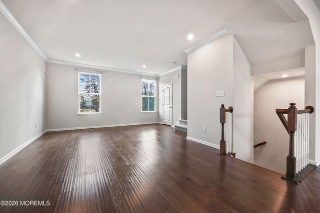 605 Bayside Court, South Amboy, NJ 08879