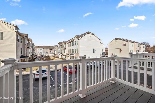 605 Bayside Court, South Amboy, NJ 08879