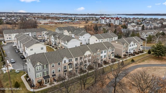 605 Bayside Court, South Amboy, NJ 08879