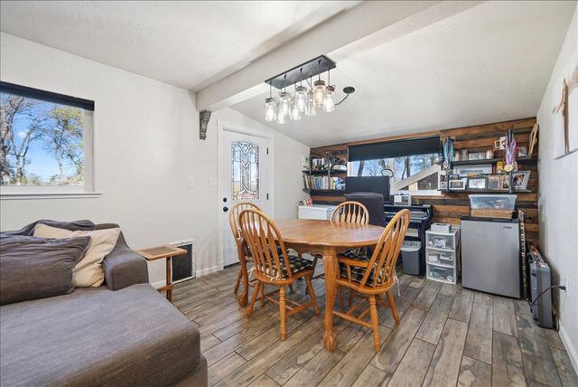 10585 Joeger Rd, Auburn, CA 95602