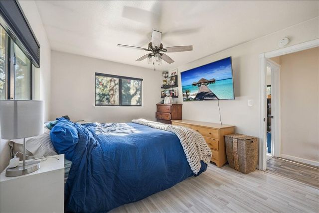 10585 Joeger Rd, Auburn, CA 95602