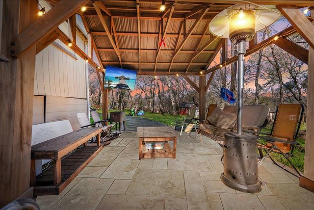 10585 Joeger Rd, Auburn, CA 95602