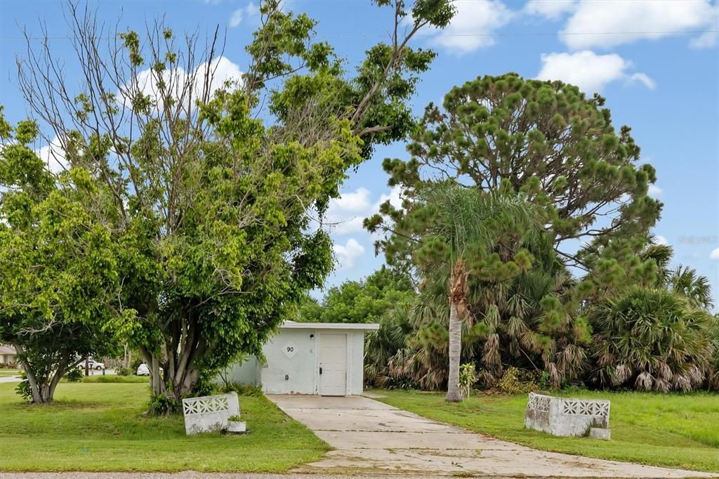90 W COWLES STREET, Englewood, FL 34223