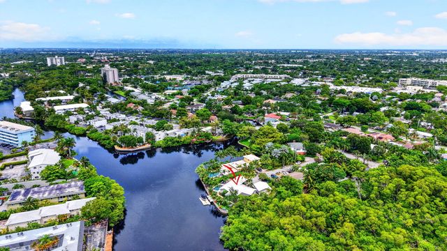 1948 NE 7TH Terrace, Wilton Manors, FL 33305