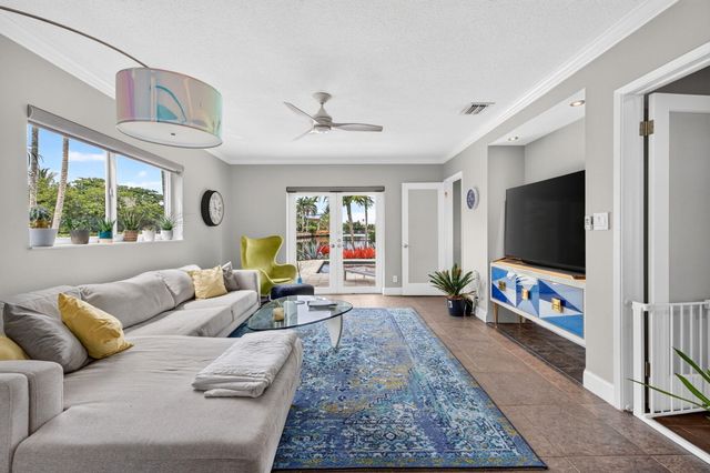 1948 NE 7TH Terrace, Wilton Manors, FL 33305