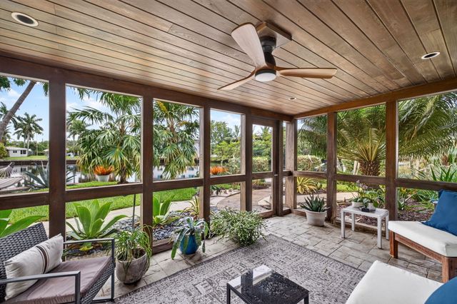 1948 NE 7TH Terrace, Wilton Manors, FL 33305