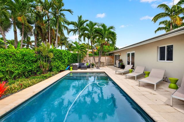 1948 NE 7TH Terrace, Wilton Manors, FL 33305