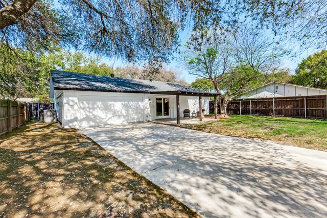 429 Solitude Drive, Garland, TX 75043