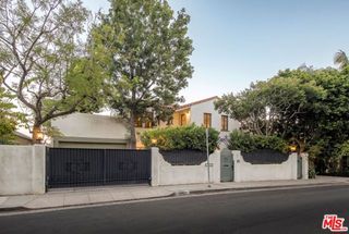 1982 N Normandie Avenue, Los Angeles, CA 90027