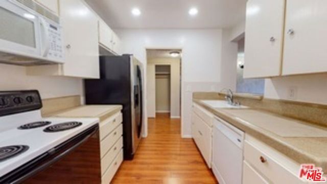 6225 Canterbury Drive 306, Culver City, CA 90230