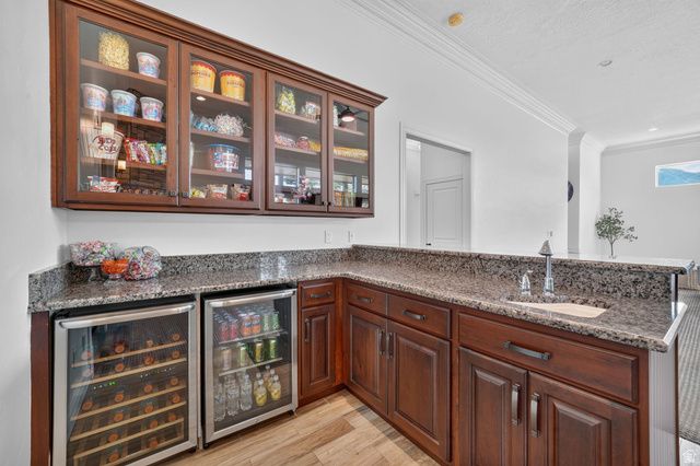141 TAYLOR AVE, Ogden, UT 84404