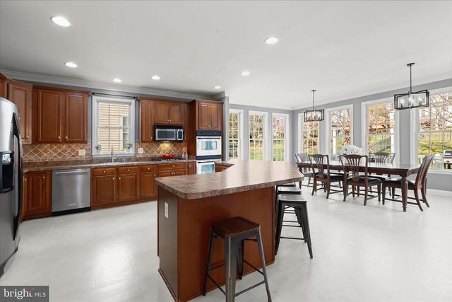 1901 KINGS FOREST TRL, Mount Airy, MD 21771