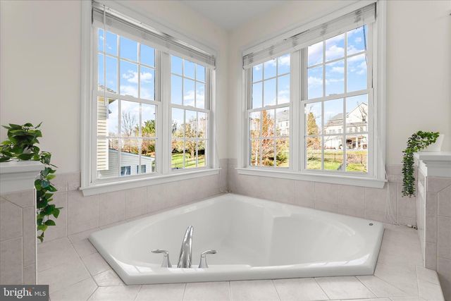 1901 KINGS FOREST TRL, Mount Airy, MD 21771