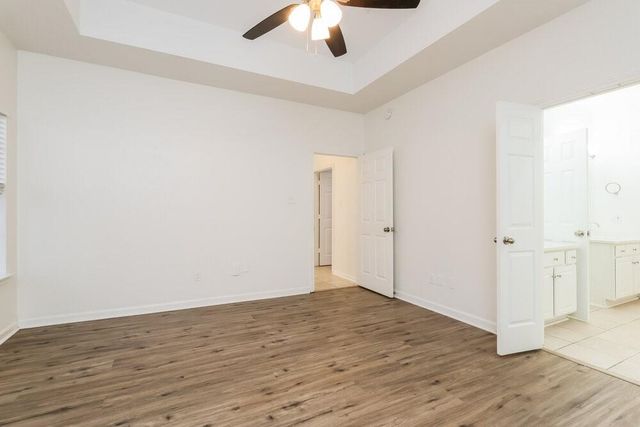 1729 Fay Drive, Conroe, TX 77301