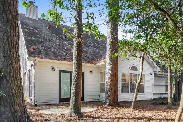 1729 Fay Drive, Conroe, TX 77301