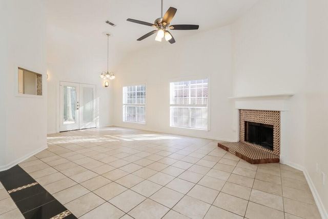 1729 Fay Drive, Conroe, TX 77301