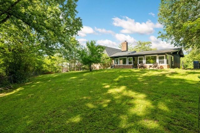 1220 Franklin Dr, Chattanooga, TN 37421