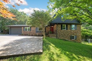 1220 Franklin Dr, Chattanooga, TN 37421