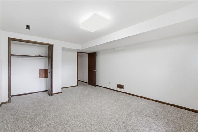 5302 Comanche Way, Madison, WI 53704