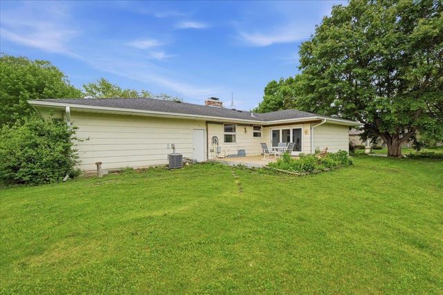 5302 Comanche Way, Madison, WI 53704
