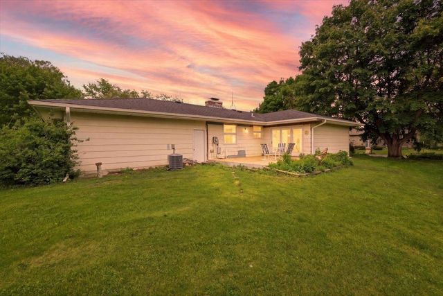 5302 Comanche Way, Madison, WI 53704