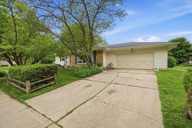 5302 Comanche Way, Madison, WI 53704
