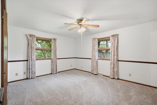 5302 Comanche Way, Madison, WI 53704