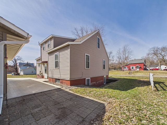 707 Hagenson Street, Starbuck, MN 56381