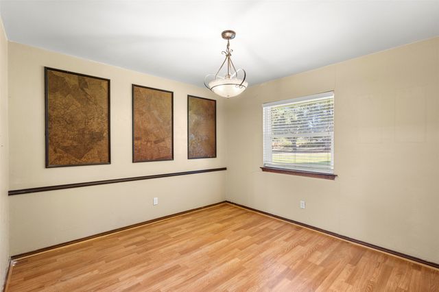 103 Cedar Drive, Oak Leaf, TX 75154