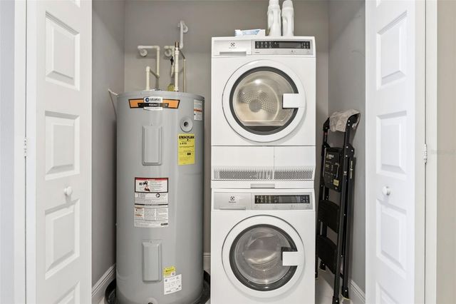 16300 COUNTY ROAD 455 302, Montverde, FL 34756