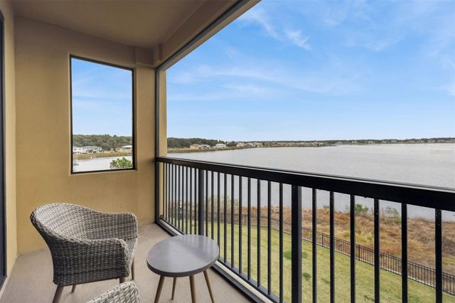 16300 COUNTY ROAD 455 302, Montverde, FL 34756