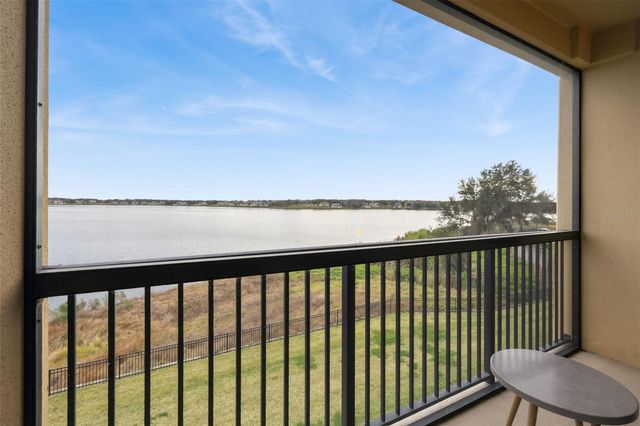 16300 COUNTY ROAD 455 302, Montverde, FL 34756