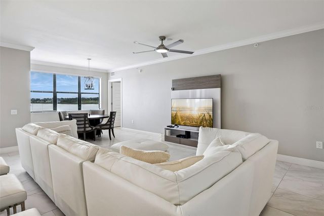 16300 COUNTY ROAD 455 302, Montverde, FL 34756