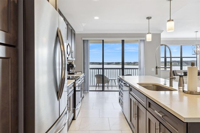 16300 COUNTY ROAD 455 302, Montverde, FL 34756