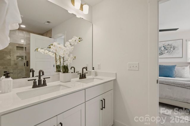 4007 Bass River Parkway, Charlotte, NC 28217