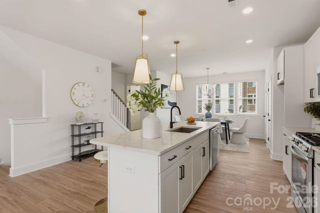 4007 Bass River Parkway, Charlotte, NC 28217