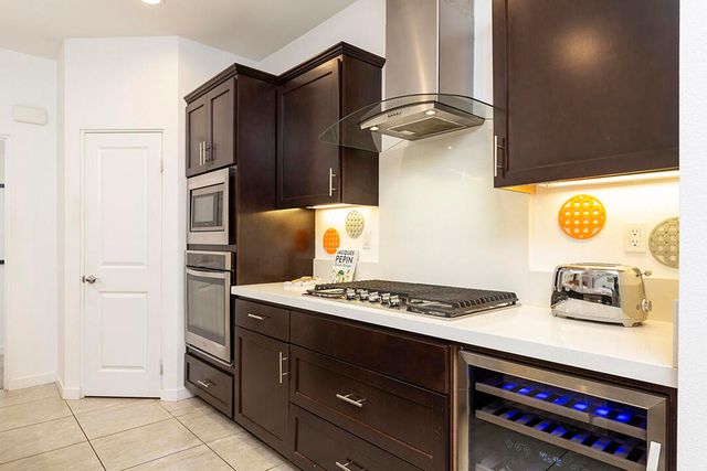 436 Tan Oak Drive, Palm Springs, CA 92262