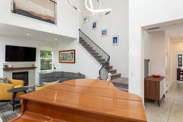 436 Tan Oak Drive, Palm Springs, CA 92262