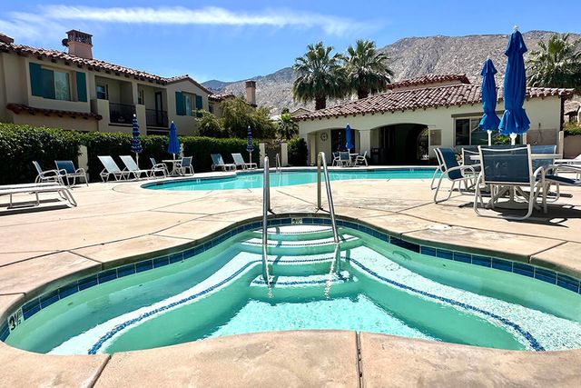 436 Tan Oak Drive, Palm Springs, CA 92262