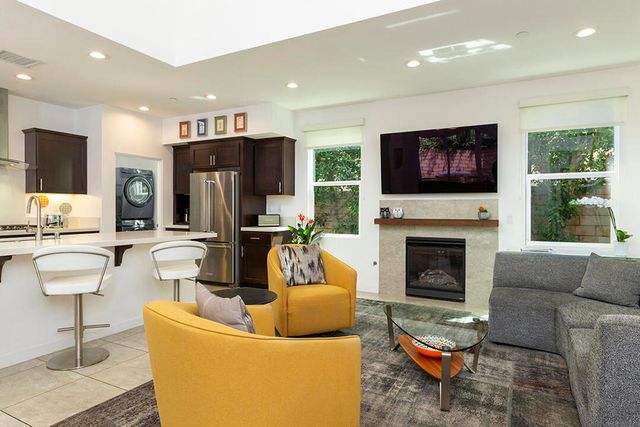 436 Tan Oak Drive, Palm Springs, CA 92262