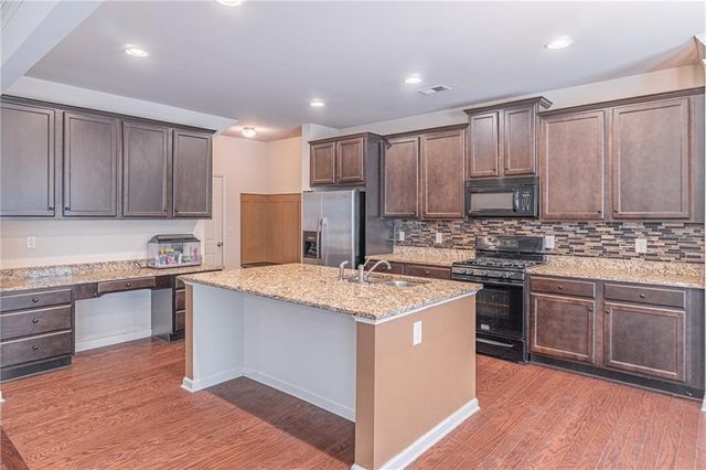 120 Cornerstone Circle, Woodstock, GA 30188