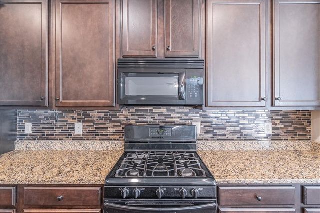 120 Cornerstone Circle, Woodstock, GA 30188