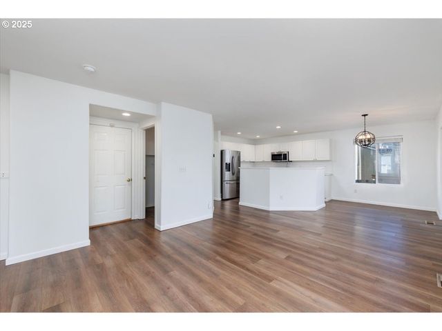 16225 Sw PALERMO Ln, Portland, OR 97223